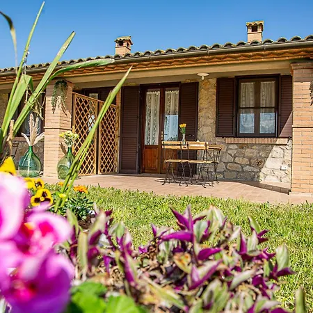 Apartment Le Chiocciolaie 1 - 3 Podere Cernaia